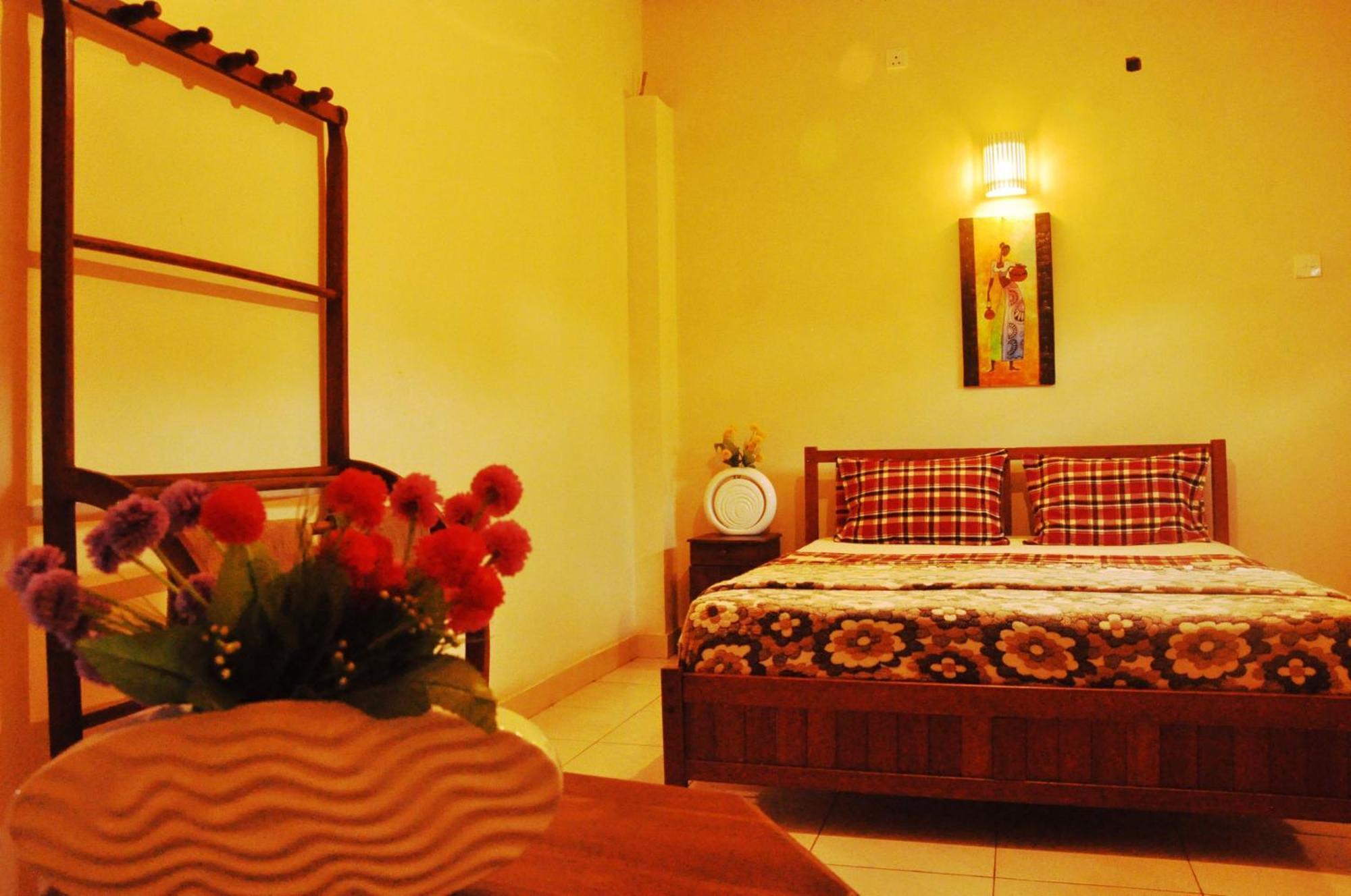 Hotel Tinaya Дамбулла Номер фото